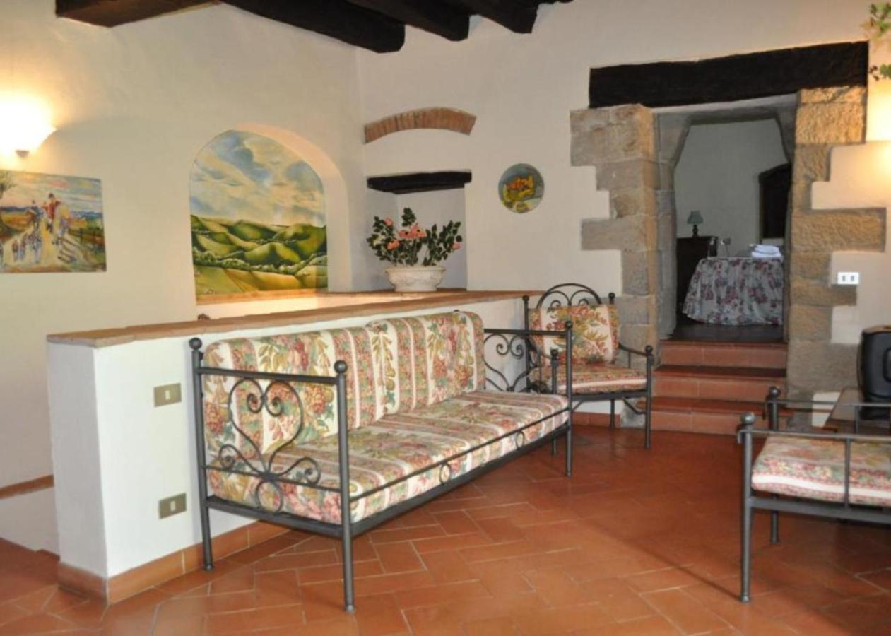 Universal Harmony - Nibbio Farm stay *
